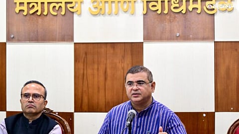 Minister Jaykumar Rawal announces the development of a 1,395-acre international-standard agricultural market at Dapchari.