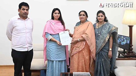sunetra pawar, nirmla nawle