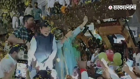 Shweta mahale, vidhydhar mahale, devendra fadnavis