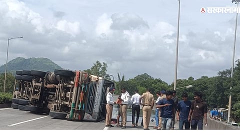 Chemical Tanker Accident on Mumbai-Ahmedabad Highway Causes Concern