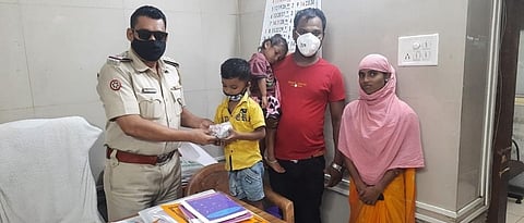 Nagpur cop pays fine on behalf of Auto Driver