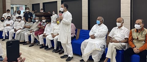 congress leader shashi tharoor says something special is happening