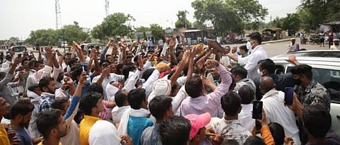 congress high command entry in ashok gehlot and sachin pilot tussle