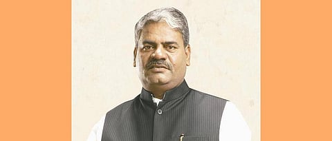 खासदार शिवाजीराव आढळरावांची अपरिहार्यता! 