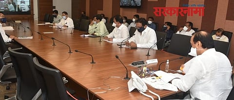 Deputy Chief Minister Ajit Pawar held a meeting at the Ministry regarding the water issue of Solapur city :