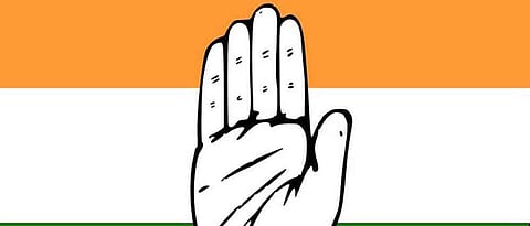 नेत्यांनीच केल्या कॉंग्रेसच्या चिंध्या ! 