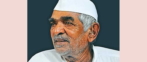 माजी खासदार दादा पाटील शेळके यांचे निधन