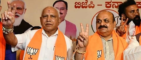 congress leader s r patil says karnataka government will fall down soon