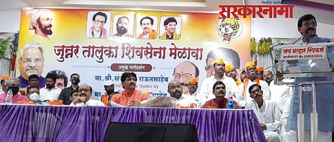 Whose Chief Minister, his own government: Sanjay Raut 