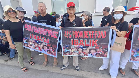 Retirees hold rally vs PNB 
for 'delaying tactics' to pay 
Cola, other allowances

