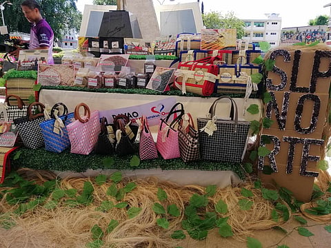 DSWD-Davao bazaar 
boosts local products
