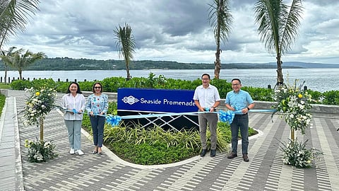 Jennylle Tupaz, Ayala Land VP and Senior Estates Development Head for Central Luzon and Vismin; Davao City Councilor Myrna G. Dalodo-Ortiz, chairperson - Committee on Trade, Commerce, and Industry, Miguel Alcantara Dominguez, director of Alsons Development and Investment Corp; Anton Hechanova, VP and general manager of Alsons. 
