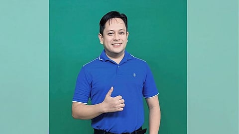 CHALLENGE ACCEPTED. Department of Education (DepEd) Davao City division superintendent Reynante Solitario accepts the challenge set by DepEd Davao regional director Allan Farnazo to improve the city’s gold medal output in the Palarong Pambansa 2024. 
