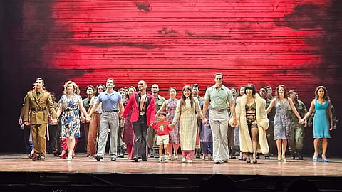 This is a demonstration of a great story, perfect casting, fitting roles, full production, and enthralling in all aspects.