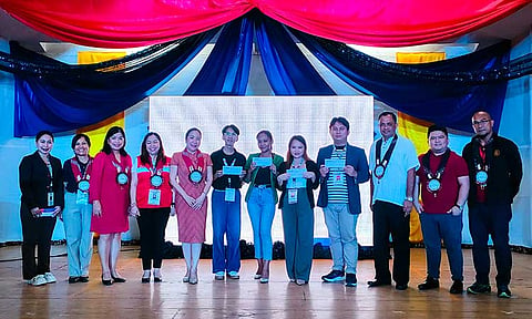 Over 500 Usep students receive DSWD’s cash-for-work payout 
