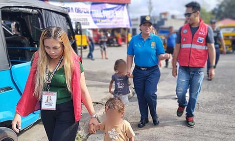 A rescue operation was conducted by the City Social Welfare and Development Office (CSWDO) on Tuesday morning, December 10, 2024, near Toril Public Market and Barangay Crossing Highway.