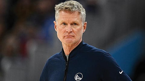 Kerr miangkon nga ‘naluma’ na ang Warriors 