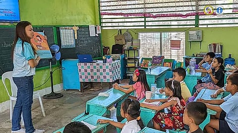 27 milyunes ka tinun-an mibalik sa klase