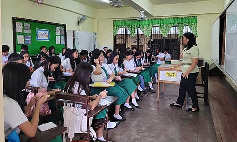 LGUs urged to aid students amid online class shift