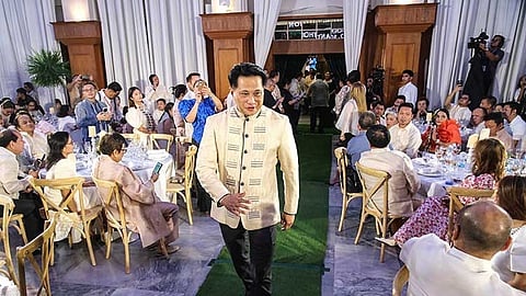 Bise gobernador Glenn Soco mag-abogado mopadayon sa damgo nga mag-abugado