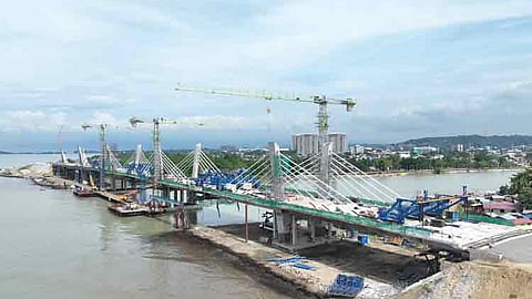 Final concrete pouring on Bucana Bridge deck slab