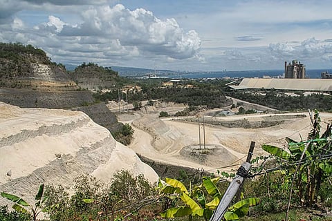 Quarry operations sa Sugbo gipahunong ni Baricuatro