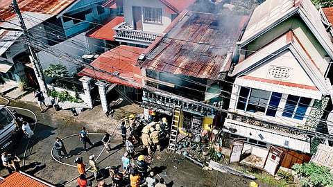 ILOILO. A fire that broke out on the morning of August 2, 2025, in Barangay Oñate, Mandurriao, Iloilo City, claimed the life of 75-year-old Teresita Senon Panelo, injured three others, and damaged two residential homes. An unattended candle is being eyed as the possible cause. 