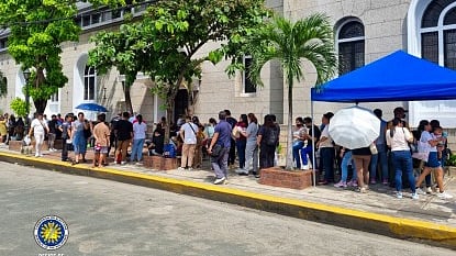 Voter registration running time only at 25 minutes