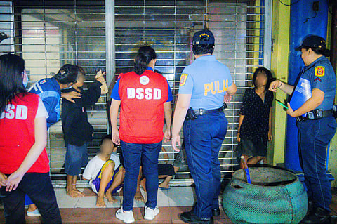 BACOLOD. A total of 15 minors, including street children and “rugby boys,” were rescued by the Department of Social Services and Development (DSSD)-Anti-Mendicancy Team, in coordination with Police Station 1, in various areas in Bacolod City from August 13 to 18, 2025. 