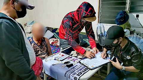 Police operatives arrested a high-value individual and seized 60 grams of substance believed to be shabu worth P408,000 during a buy-bust in Barangay San Felix, City Proper District, Iloilo City, on August 27, 2025. (Photo courtesy of RPDEU 6)