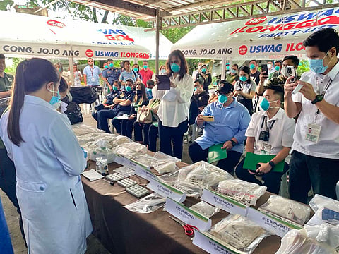 ILOILO. A Philippine Drug Enforcement Agency (PDEA) Region 6 chemist and evidence custodian conduct random tests on shabu before destruction at the Iloilo Thermal Decomposition Facility in Barangay Calajunan, Mandurriao, Iloilo City on September 18, 2025. More than P136 million worth of drugs and chemicals were destroyed. 