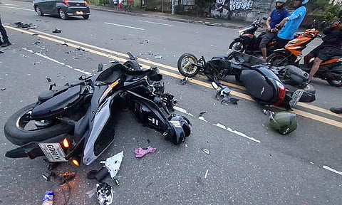 2 ka motor nabungkag, 4 naangol