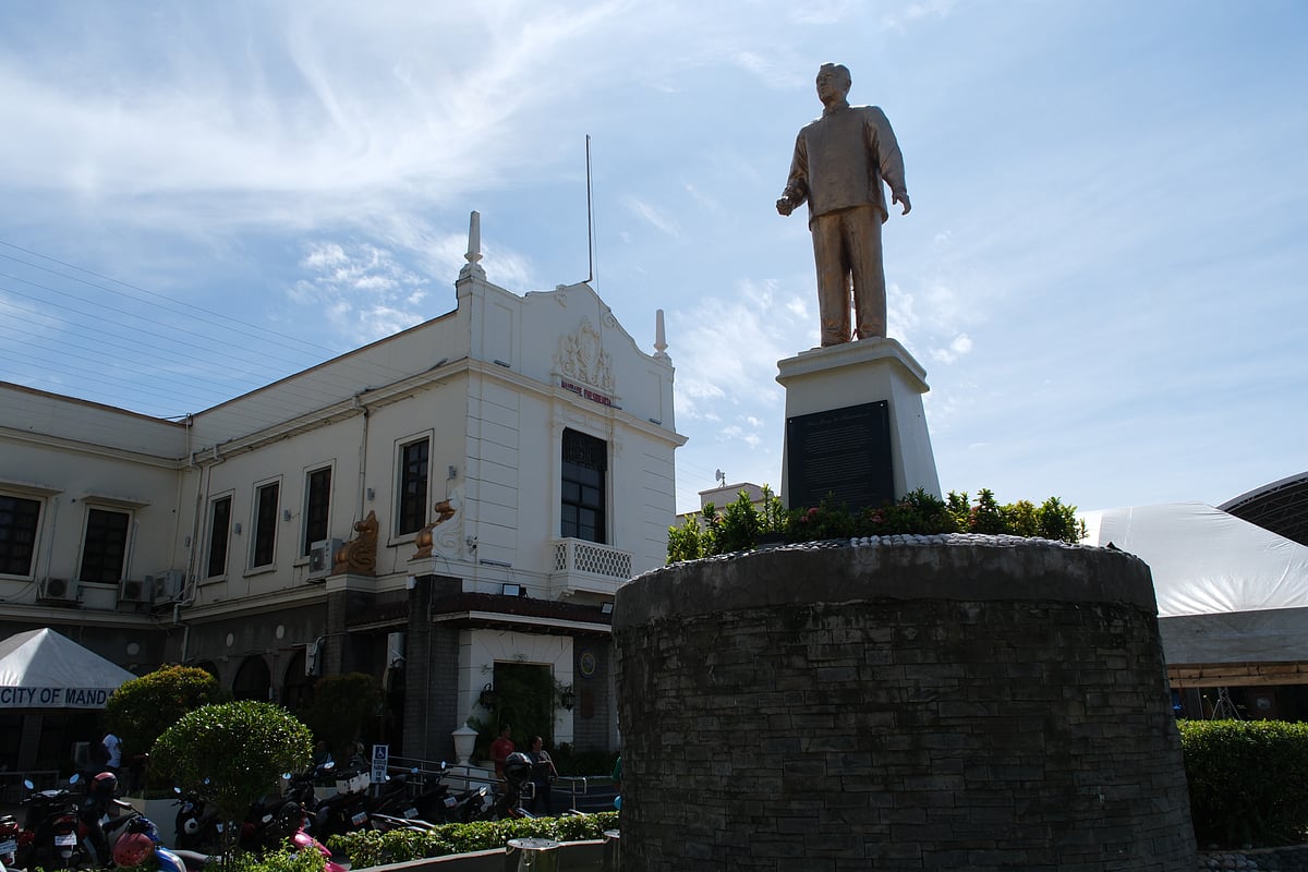 Mandaue City steps up cleanup and safety efforts ahead of Asean Summit