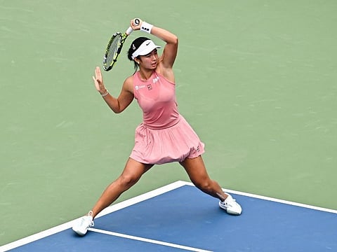 Eala adunay bag-o nga doubles partner
