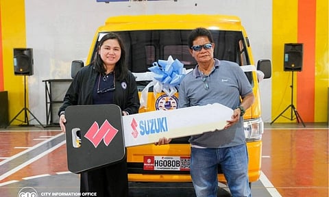 Liga ng mga Barangay President and Councilor January N. Duterte turned over school service vehicles to nine barangays in the city. This initiative is part of her continued efforts to support accessible education and provide safer transport for indigent students. The turnover is in line with Duterte’s "Libreng Sakay para sa Edukasyon" program, which was first launched in January 2025. 