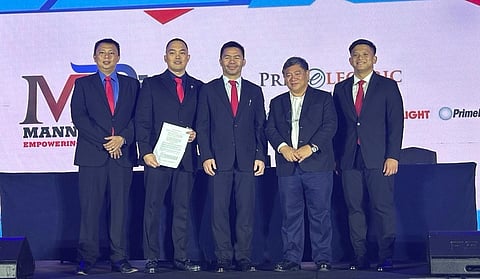 MANNY PAY. Former Senator Manny Pacquiao (center) and Primelectric President Roel Castro (second from right - white tie) sign a partnership agreement at Shangri-La Makati on October 30, 2025, making Manny Pay an official Third-Party Collection Agent for Primelectric’s utility services. 