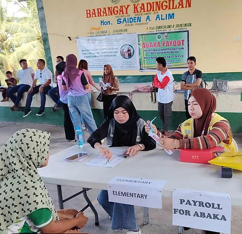 ZAMBOANGA. The Ministry of Social Services and Development in the Bangsamoro Autonomous Region in Muslim Mindanao (MSSD-Barmm) is distributing financial assistance to 2,678 indigent students across Barmm’s Special Geographic Area (SGA) under its Angat Bangsamoro: Kabataan Tungo sa Karunungan (ABaKa) Program. 