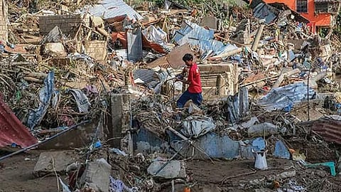 Tino dumps month’s worth of rain 
in hours, echoing Ruping in 1990