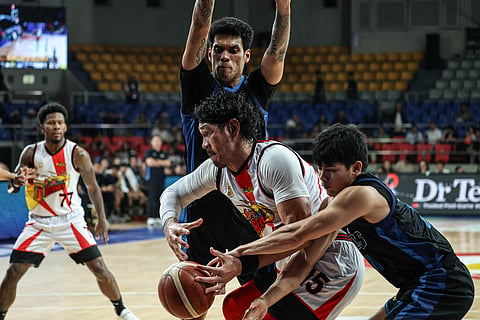 June Mar Fajardo / 