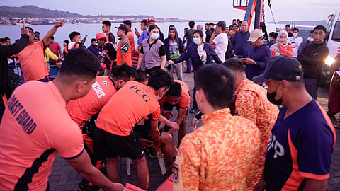 15 patay, 200 naluwas sa pagkalunod 
sa barko sa kadagatan sa Basilan 