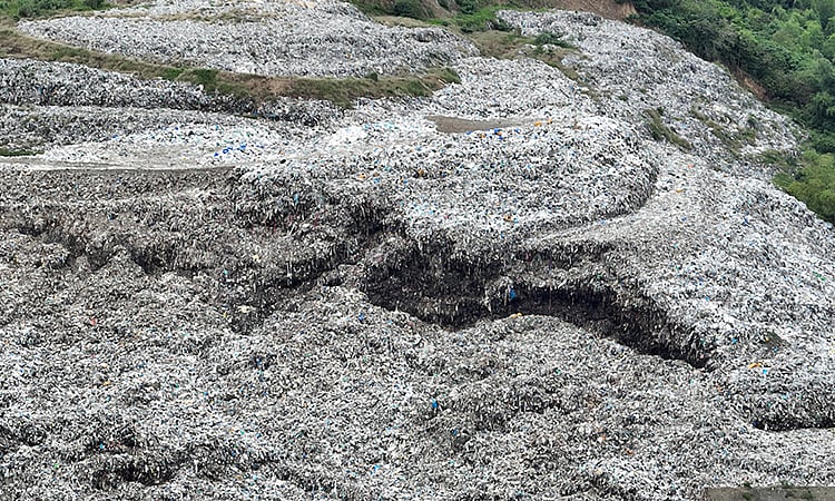 Is the Binaliw Landfill safe? Cebu City officials warn safety issues ...