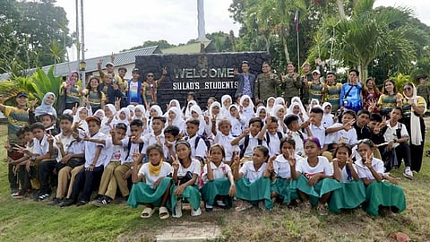 
ZAMBOANGA. The 1103rd Infantry Brigade on Thursday, February  26, hosted about 100 students from the Socio-economic Uplift, Literacy, Anthropological, and Developmental Services (Sulads) across the 1st District of Sulu for an educational tour. 