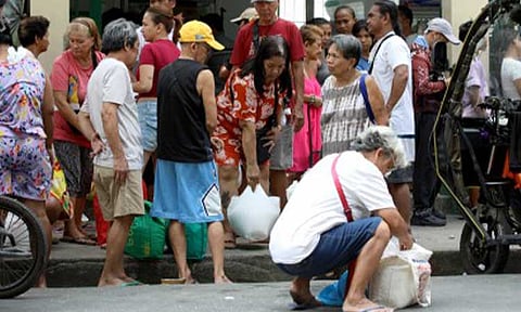 RISING DEMAND. Residents line up to buy 10 kilos of rice at PHP20 per kilo under the Department of Agriculture's "Benteng Bigas Meron (BBM) Na" at the Kadiwa Center of the Bureau of Plant Industry in Malate, Manila on Friday (April 10, 2026). The Department of Agriculture assured a stable supply of rice for the P20 program amid rising demand for government-subsidized rice. (PNA photo by Yancy Lim)