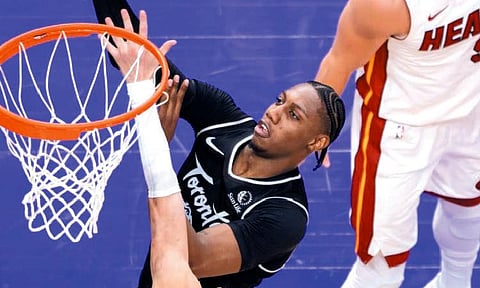 Raptors sweep Heat