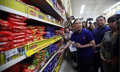 NO PRICE INCREASE. Trade and Industry Secretary Cristina Roque leads the special monitoring of basic necessities and commodities in several supermarkets in Taguig City on March 31, 2026. The Philippine National Police on Thursday (April 9) vowed to step up its monitoring of basic goods and commodities as manufacturers assure they would hold prices steady until April 30. (PNA photo by Avito Dalan)