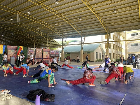 DAVAO ARNISADORS. The Palarong Pambansa 2026-bound Davao Region arnis team trains at Davao City National High School as it prepares for this year’s national competition. 