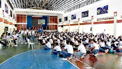 1,569 apply for 2026 police recruitment in Western Visayas