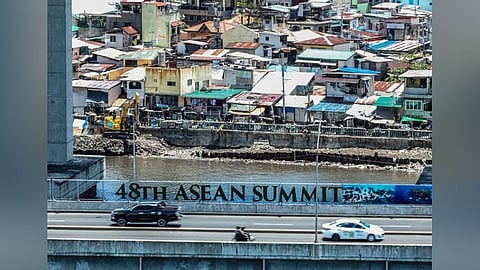 De Gracia: Wa’y mireklamo sa mga tarpaulin sa CCLEX