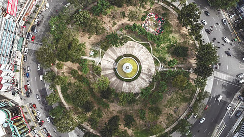 Fuente Osmeña Circle ayuhon, paninduton