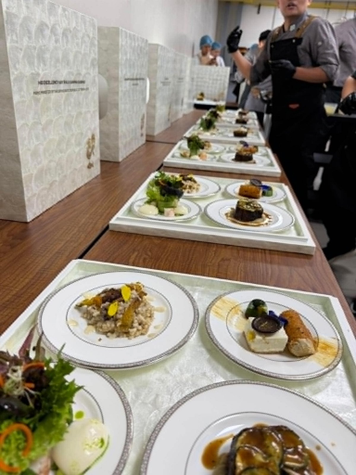 Asean leaders treated to Filipino fine dining